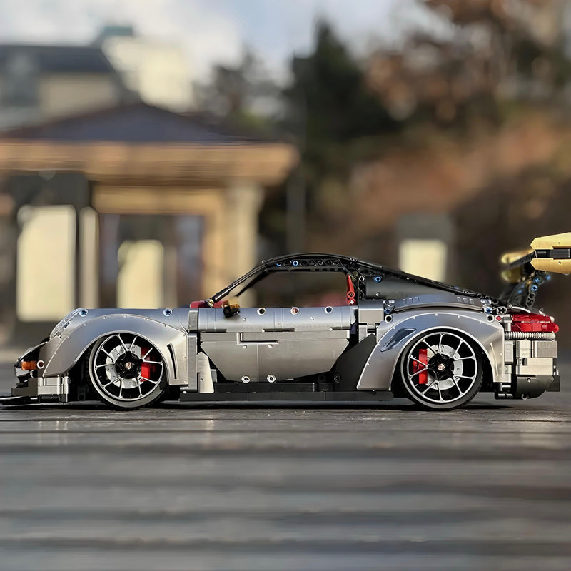 REMOTE CONTROLLED PORSCHE GT2 RS PRECISION EDITION | 3389 PCS | VERY FEW PIECES LEFT | FAST SHIPPING |